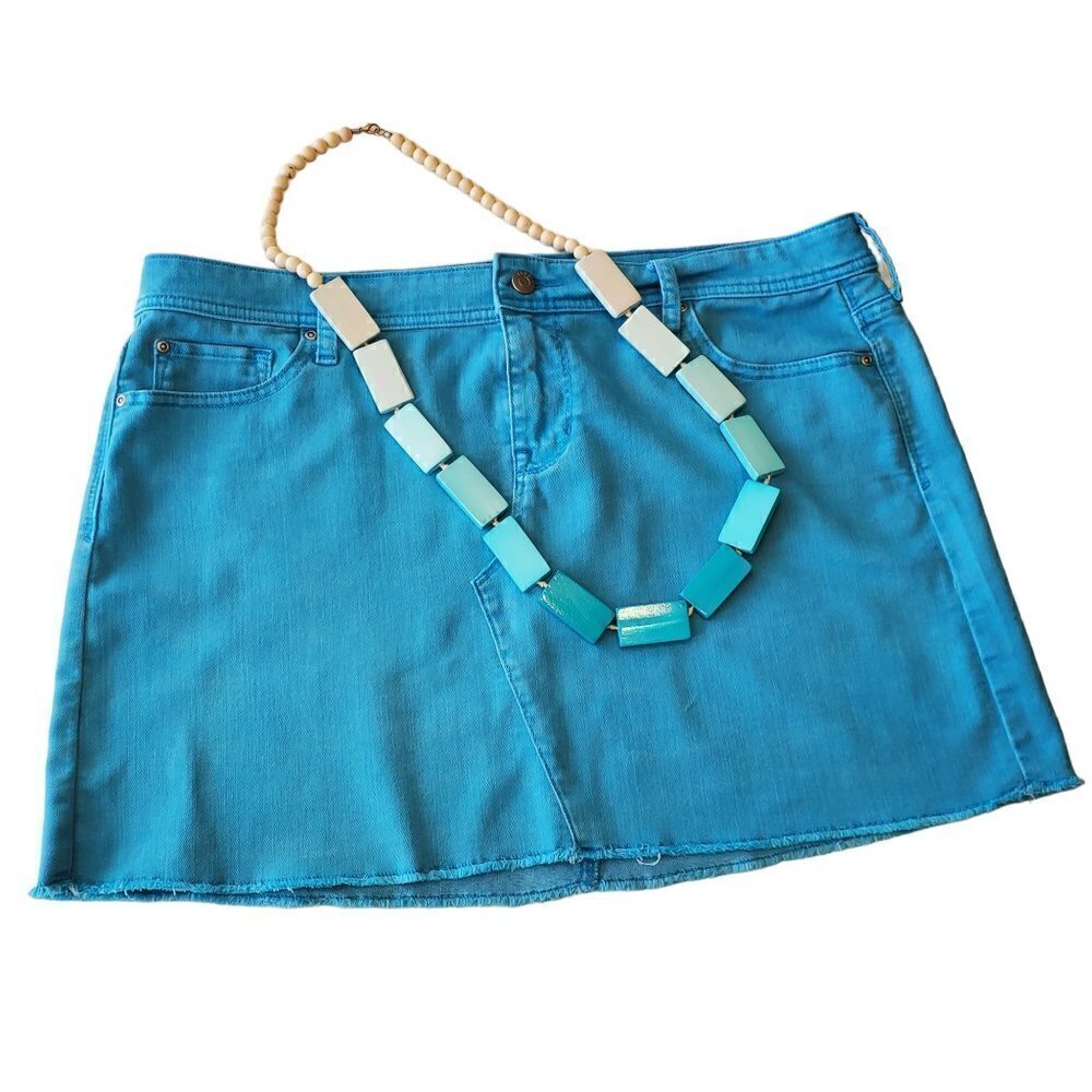 WOMEN'S GAP MINI SIZE 16